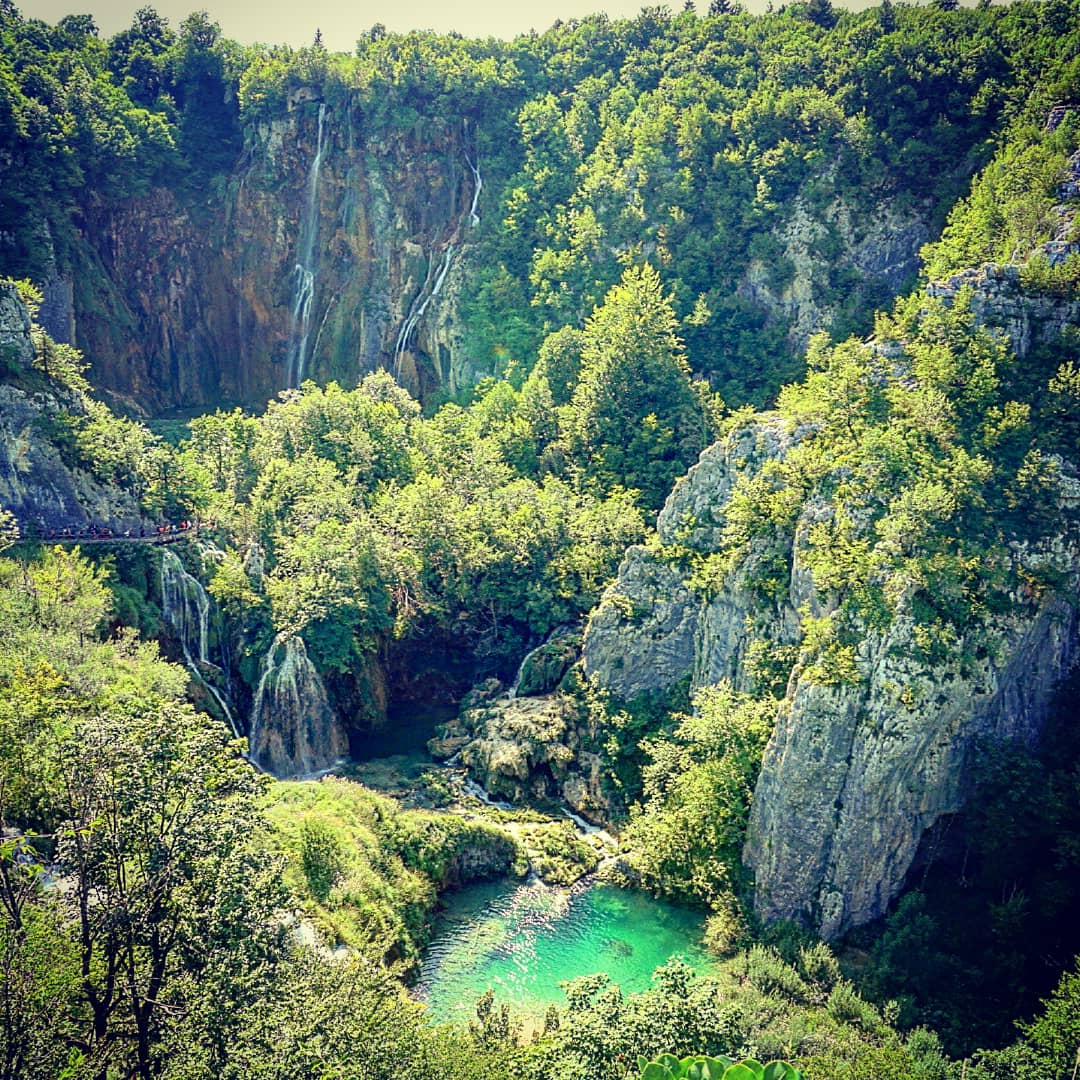 De Plitvice meren en het begin van de reis naar het Oosten